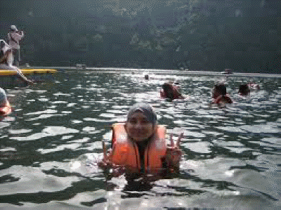 swim with cat fish