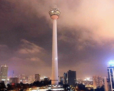 tempat-wisata-malaysia-menara-kuala-lumpur